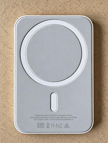 airdots powerbank: Apple MagSafe Battery Pack portativ enerji yığma qurğusu. ORGINAL — 2