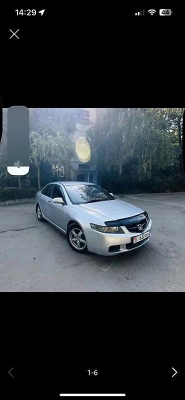 140 500: Honda Accord: 2005 г., 2 л, Автомат, Бензин, Седан — 4