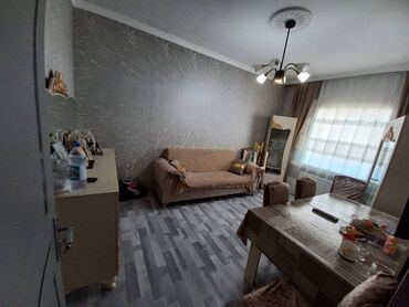 Həyət evləri və villaların satışı: Hökməli 3 otaqlı, 80 kv. m, Kredit var, Yeni təmirli — 15