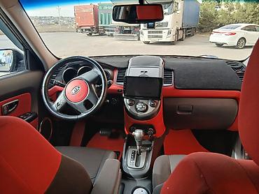 Kia: Kia Soul: 1.6 l | 2009 il Krossover — 19