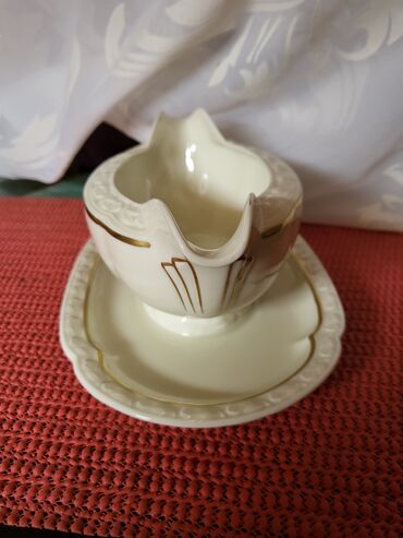 Stare vaze i dekor: Sosijera nova 1929 do 1972g. Edelstein Bavaria. Perfektan na lalafo.rs — 2 Stare vaze i dekor: Sosijera nova 1929 do 1972g. Edelstein Bavaria. Perfektan — 2