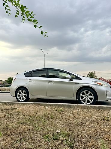 полицейские: Toyota Prius: 2013 г., 1.8 л, Автомат, Гибрид, Хэтчбэк — 3