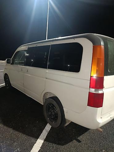 мазда демио2: Honda Stepwgn: 2001 г., 2 л, Автомат, Бензин, Минивэн — 2