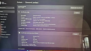 multimedia za audi a3: Acer Aspire V7-582PG – 15.6" multimedijalni laptop sa dodirnim ekranom — 2
