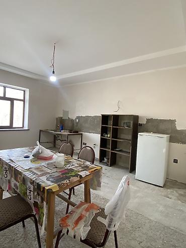qala ev: Qala qəs. 5 otaqlı, 220 kv. m, Kredit yoxdur, Orta təmir — 8