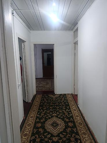 Үйлөрдү ижарага берүү: Срочно сдается частный дом, 3 спальни 1 большой зал с одним сан узлом — 8