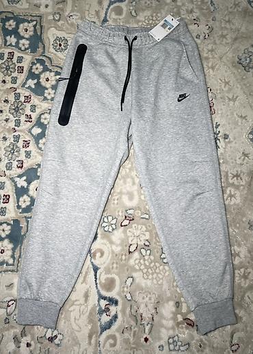 nike tech flecee: Серые Tech fleece Nike Качество:люкс Цена:1600сом Срочно торг имеется — 1