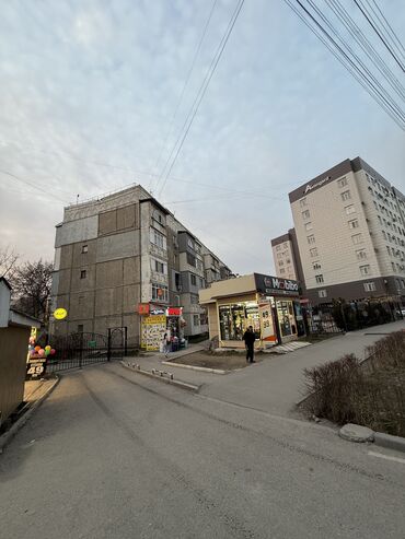 квартира полтавка: 1 комната, 35 м², 105 серия, 2 этаж, Евроремонт