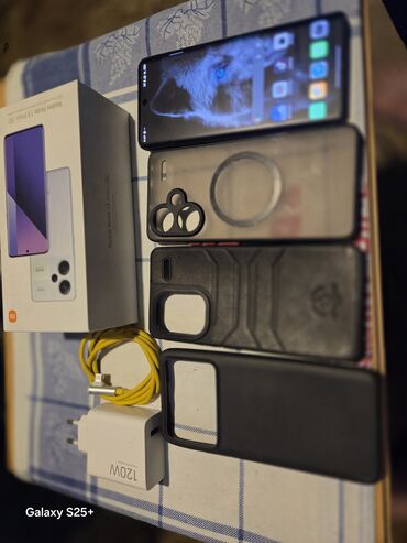 Xiaomi: Xiaomi 13 Ultra, 256 GB, rəng - Qara, 
 Barmaq izi, İki sim kartlı, Sənədlərlə — 8