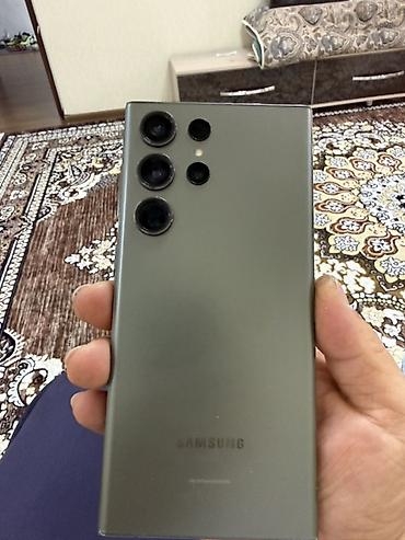 note 2: Samsung Galaxy S23 Ultra (модель SM‑S918B/DS), цвет зелёный. - Экран — 3