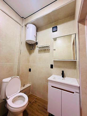 Продажа квартир: 1 комната, 41 м², Джал мкр (в т.ч. Верхний, Нижний, Средний) Элитка, 3 этаж, Дизайнерский ремонт at lalafo.kg — 7 Продажа квартир: 1 комната, 41 м², Джал мкр (в т.ч. Верхний, Нижний, Средний) Элитка, 3 этаж, Дизайнерский ремонт — 7
