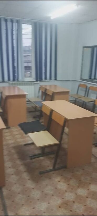 большой офисный стол: Парта сатылат, жаны 5шт. Размер1×45. Баасы . адрес.Аламединский