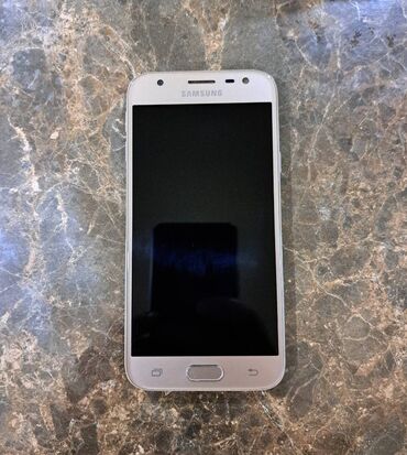 купить недорого холодильник б у: Samsung Galaxy J3 2018, 16 ГБ, цвет - Золотой, Сенсорный, Две SIM карты