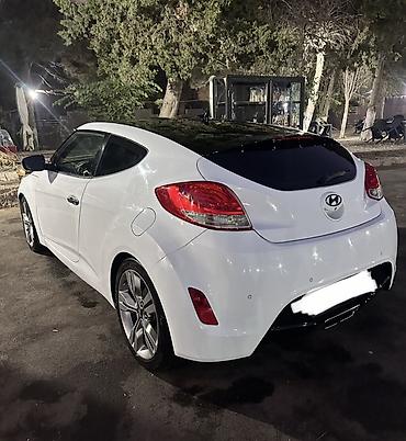 hunday elantra 2012 qabag pad krilnik: Salonnan alinma 2012 model Hyundai Veloster, ağ rəng, kupe-hetçbek — 6