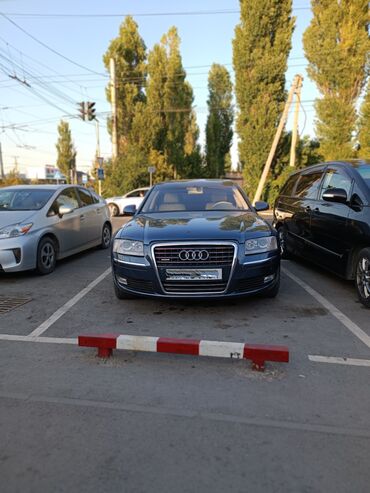 серая audi: Audi A8: 2005 г., 4.2 л, Типтроник, Бензин, Седан