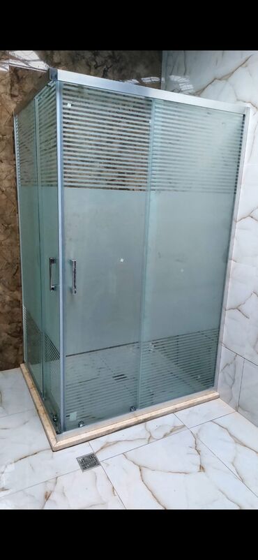 Duş kabinaları, arakəsmələr: Yeni Üstü açıq kabina, Künc üçün, Pulsuz çatdırılma — 26