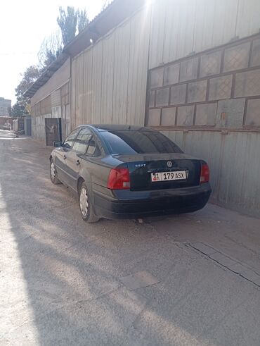 двигатель пассат б3 1.8 моно купить в бишкеке: Volkswagen Passat: 1997 г., 1.6 л, Механика, Бензин, Седан