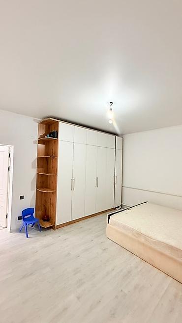 Үйлөрдү сатуу: 4 бөлмө, 140 м², 4 соток, Мыкан, Менчик ээси — 6