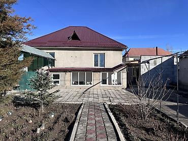 Продажа коттеджей и домов: Продаю Дом. Ж/м Учкун Дом большой просторный. Красная книга, тех — 2