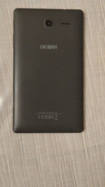 ucuz telefonlar 2023: Alcatel Pixi 4, 16 GB, rəng - Qara, Sensor