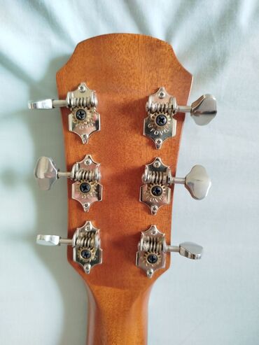 гитара в аренду: Описание и характеристики Недорогая электроакустическая шестиструнная