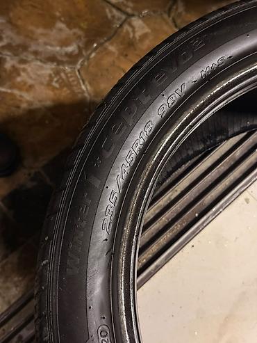 m50 disk: İşlənmiş Şin Hankook 235 / 45 / R 18 — 3