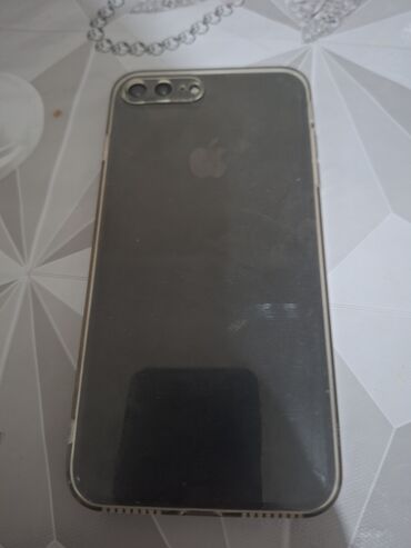 Apple iPhone: IPhone 7 Plus, Черный, Чехол — 3