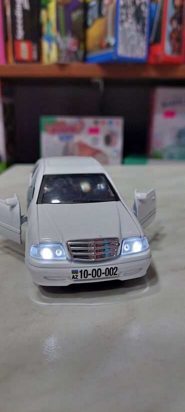 Avtomobil modelləri: 🔹️Demir qorpuslu maşınlar. 🔹️Mercedes E-class 🔹️Mercedes C-class — 3