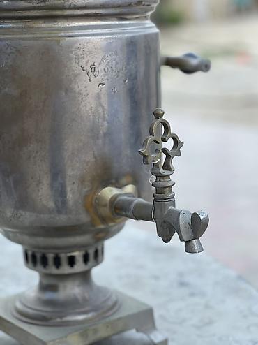 qədim samovar satisi: Qədimi Samovar Tula zavodu medalları üzərində 10-Litr təmiz Latundan — 5