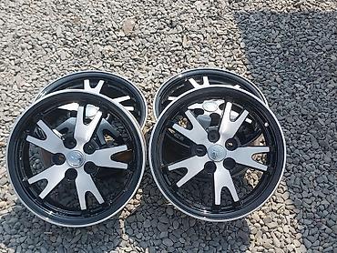 Toyota: Toyota orijinal r-15 disklər əla vəziyyətdə barterdə olunur — 2