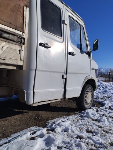 мерседес бенц 124 кузов цена: Mercedes-Benz : 1994 г., 2.9 л, Механика, Дизель, Бус