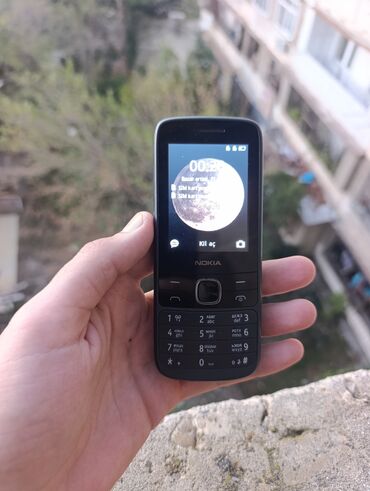 a24 ikinci el: Nokia 7610, rəng - Qara