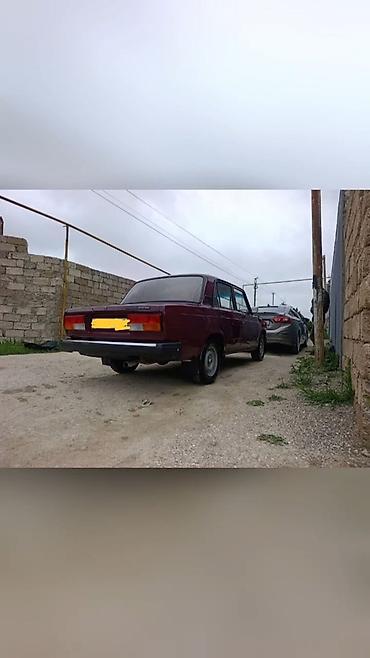lada 2107 ehtiyat hisseleri: VAZ 2107, tünd albalı rəng, sedan kuzov. Texniki xüsusiyyətlər: - — 5