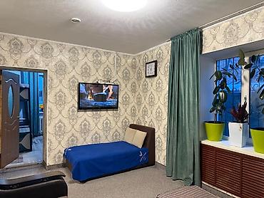 Продажа коттеджей и домов: Продаю дом в р-не Тоголока Молдо/Щербакова Характеристики: • — 1