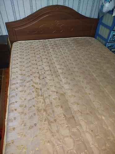 qaradag: İki nəfərlik taxt+matras.Altı dəmir karkaslıdır.Qırığı — 2