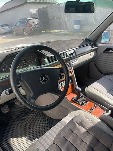 хд 78: Mercedes-Benz W124: 1990 г., 2.6 л, Механика, Бензин, Седан — 5