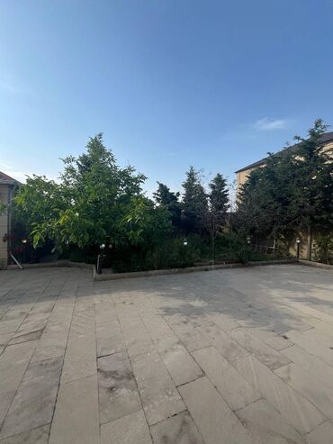 загородный дом с гаражом: Мамедлы 7 комнат, 390 м², Свежий ремонт
