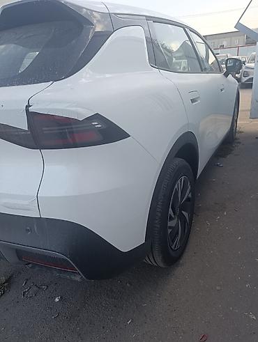Changan: Changan Qiyuan Q05: 2026 г. — 2