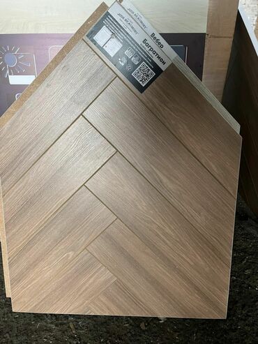 metbex isiqlari: Taxta fakturalı keramoqranit/plitə paneli – “Joss Beaumont” seriyası