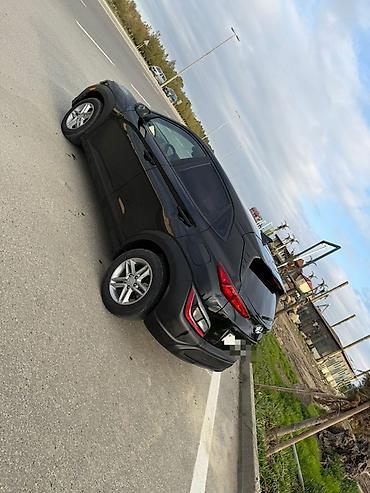 Hyundai: Hyundai Kona: 2 l | 2021 il Krossover — 6