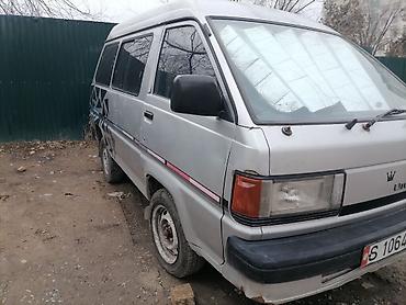 Toyota: Toyota Lite Ace: 1985 г., 2 л, Механика, Бензин, Минивэн — 2