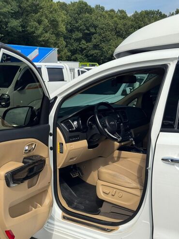 Kia: Kia Carnival: 2019 г., 2.2 л, Дизель, Минивэн — 11
