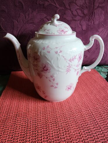 Čajnici: Bokal nov iz 1873--1918godina. Pirkenhammer Cehoslovacka. Bokal na lalafo.rs — 1 Čajnici: Bokal nov iz 1873--1918godina. Pirkenhammer Cehoslovacka. Bokal — 1