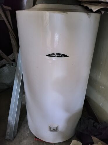 Kondisionerlər: Ariston elektrik su qızdırıcısı (divar tipli, silindrik model) 80-100