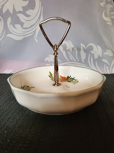 Ostalo posuđe: Bombonijera nova USA Pflaltzgraff 90te.god. Americka bombonijera,sve — 2