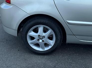 Toyota: Toyota Corolla: 1.4 l | 2006 il Hetçbek — 12
