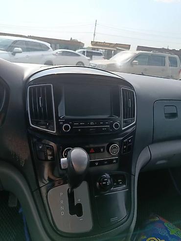 старекс 4х4: Hyundai Grand Starex: 2018 г., 2.5 л, Автомат, Дизель, Минивэн — 9
