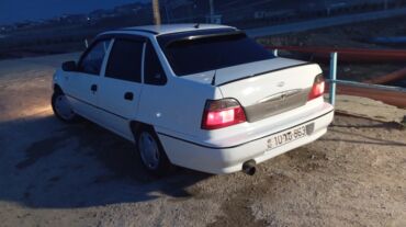 Daewoo: Daewoo Nexia: 1.5 l | 2006 il Sedan — 10