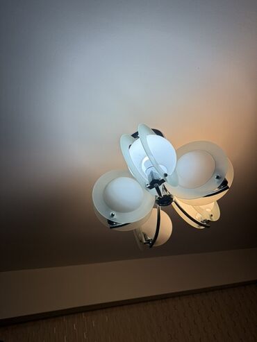 Boşqablar: Çılçıraq, 5 lampa