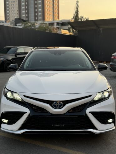 Toyota: Toyota Camry: 2021 г., 2.5 л, Автомат, Гибрид, Седан — 3